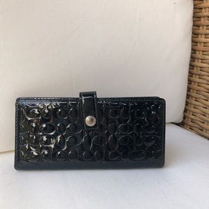 Coach wallet/check book